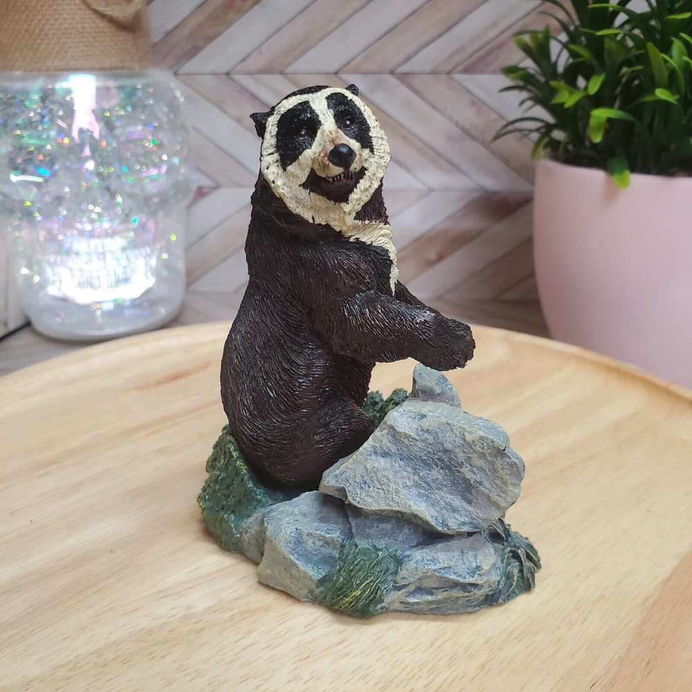 Franklin Mint TREMARCTOS ORNATUS Bear Figurine 1990